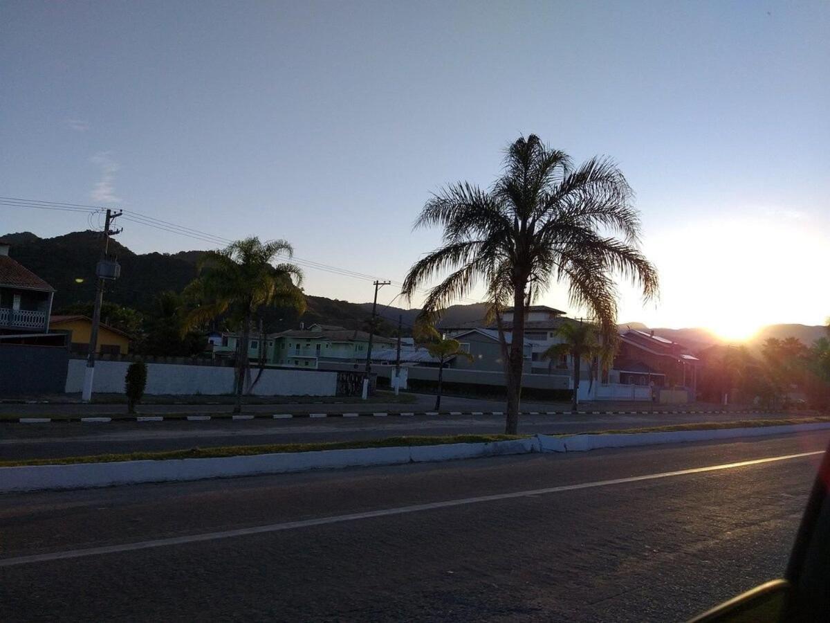 Apartamento Com Piscina Churrasqueira Em Ubatuba Appartement Buitenkant foto